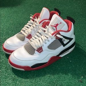 Jordan 4 Fire Red